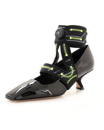 Women's 62-22 Pumps Patent with Fabric